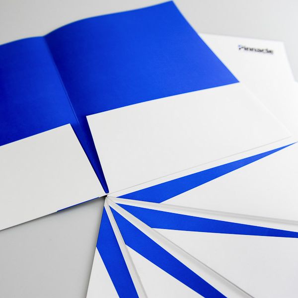 Pinnacle Bank Presentation Folder